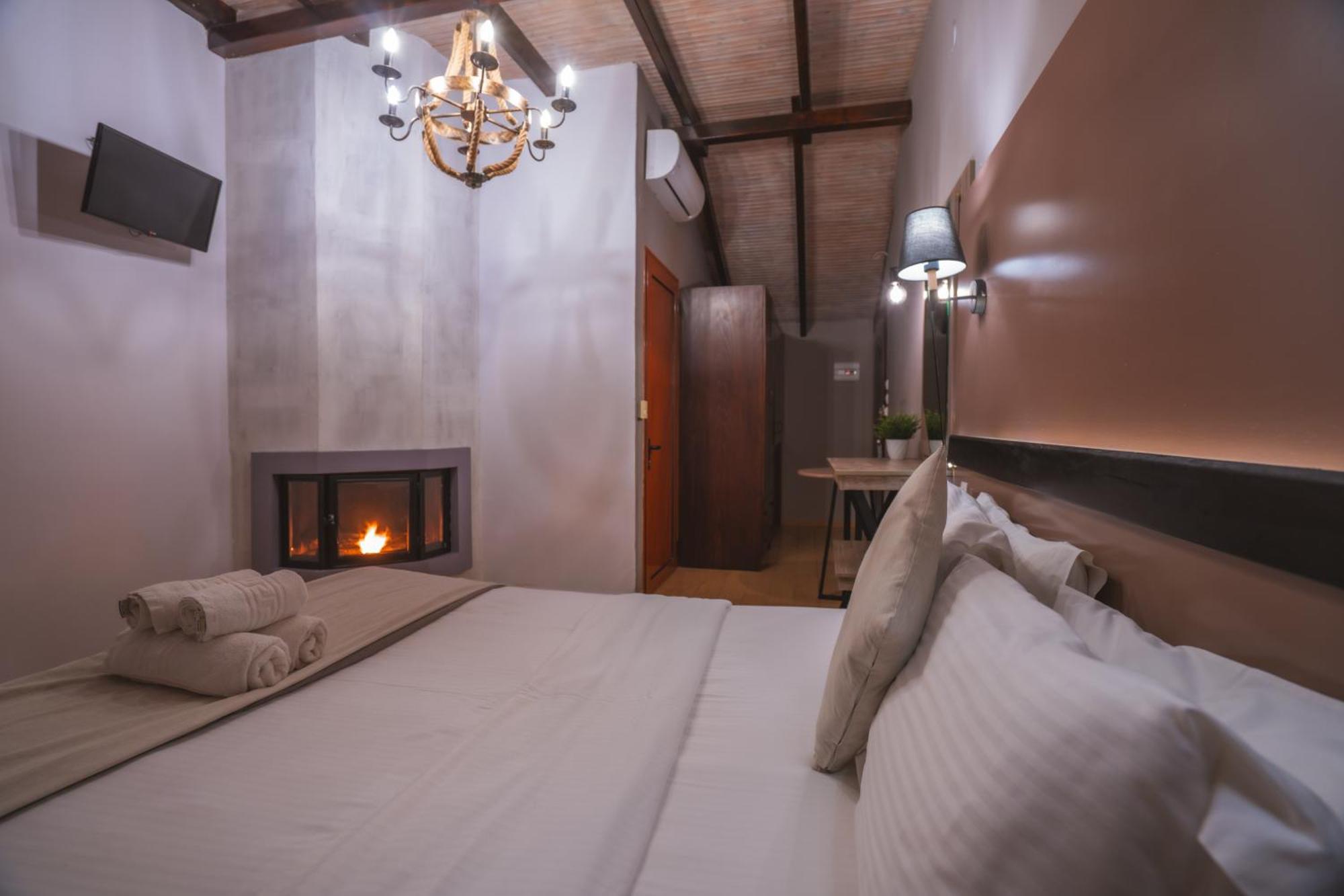 Alkyonis Hotel & Spa Káto Loutrákion الغرفة الصورة