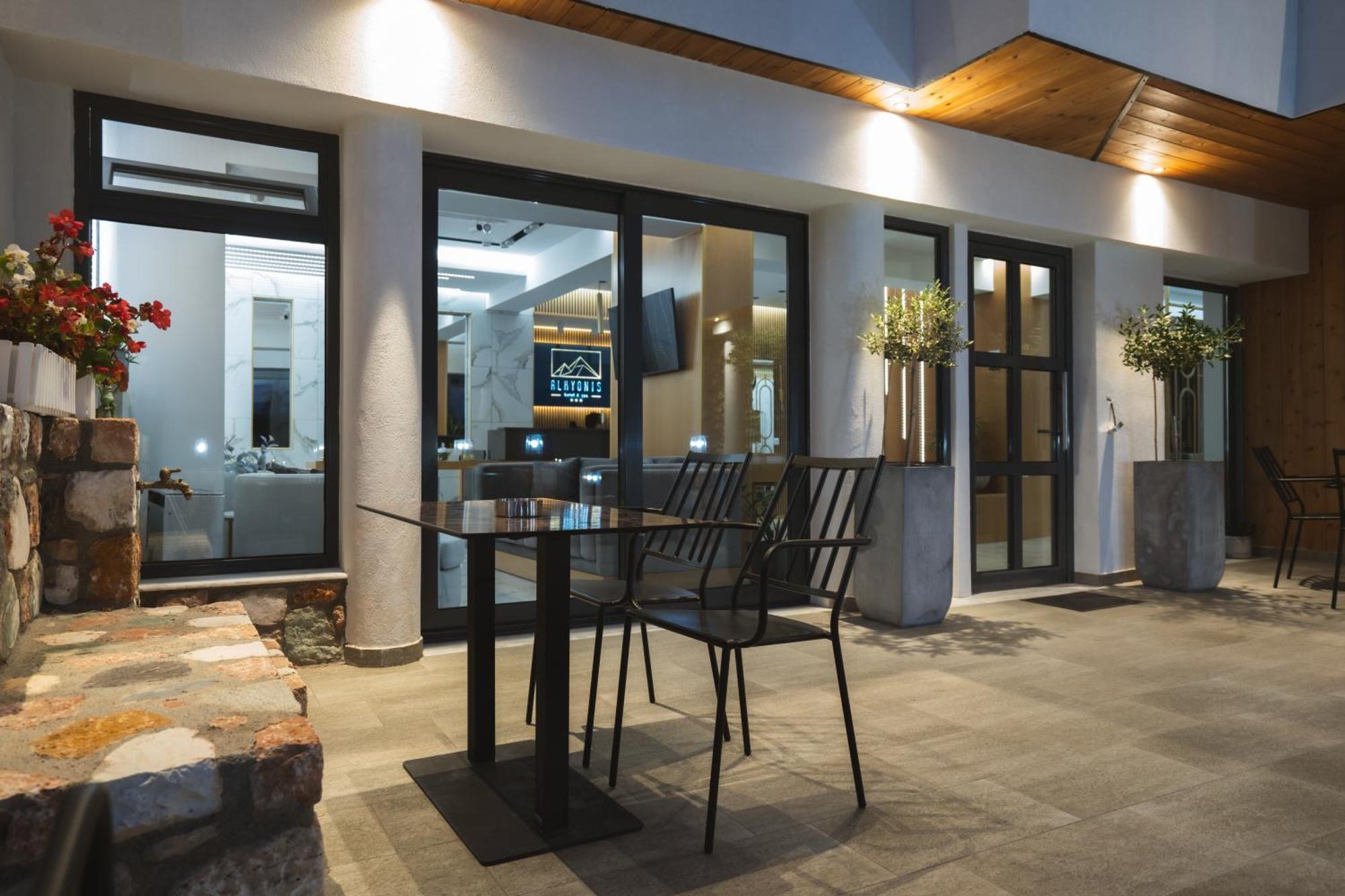 Alkyonis Hotel & Spa Káto Loutrákion المظهر الخارجي الصورة